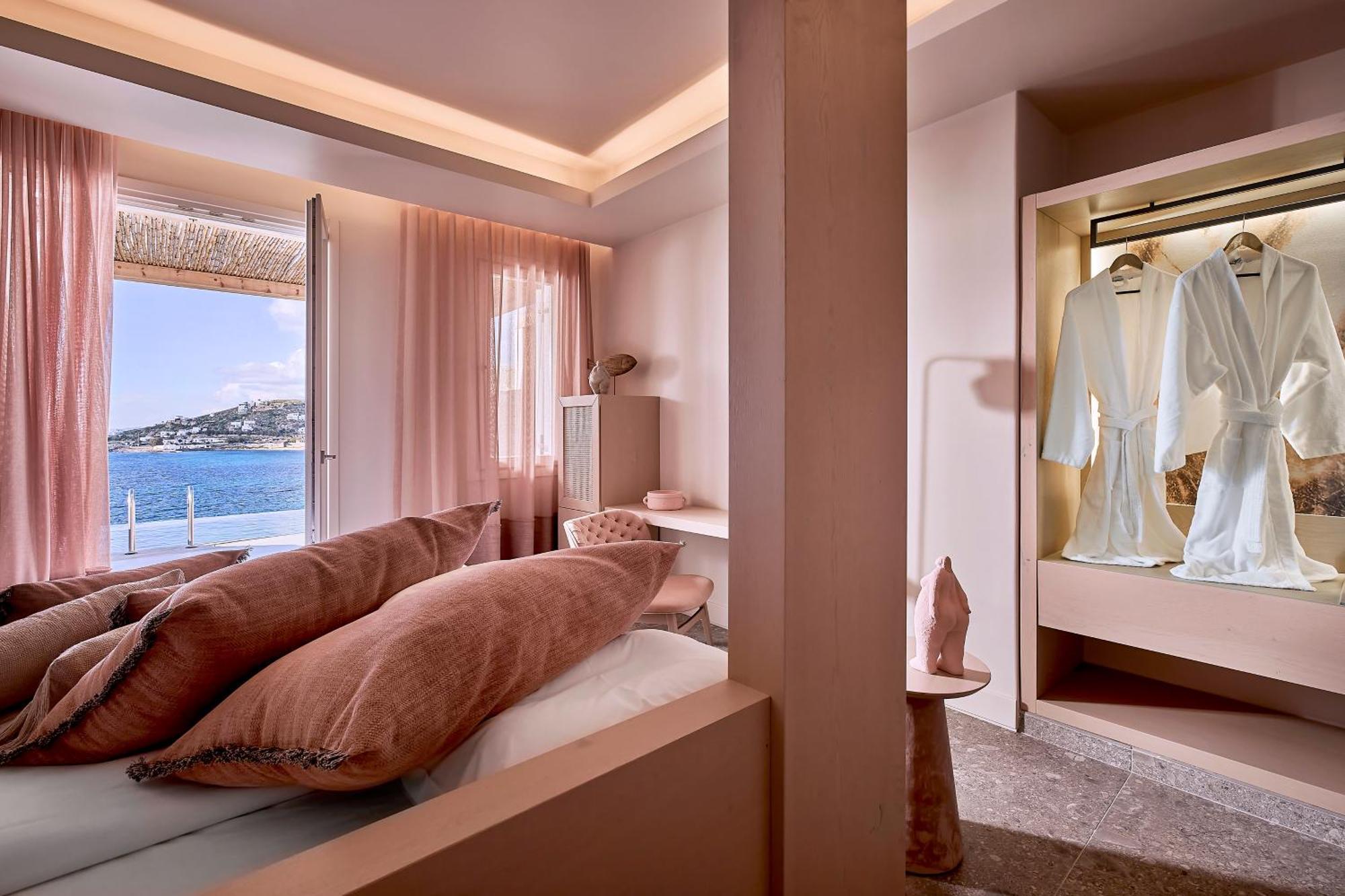 Amazon Mykonos Suites & Spa Agios Ioannis Diakoftis Exterior foto